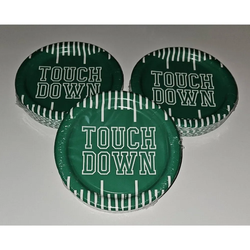NEW 3 Pkgs Paper Plates Lot (30/pk) Football Touchdown Party Green White 6.75